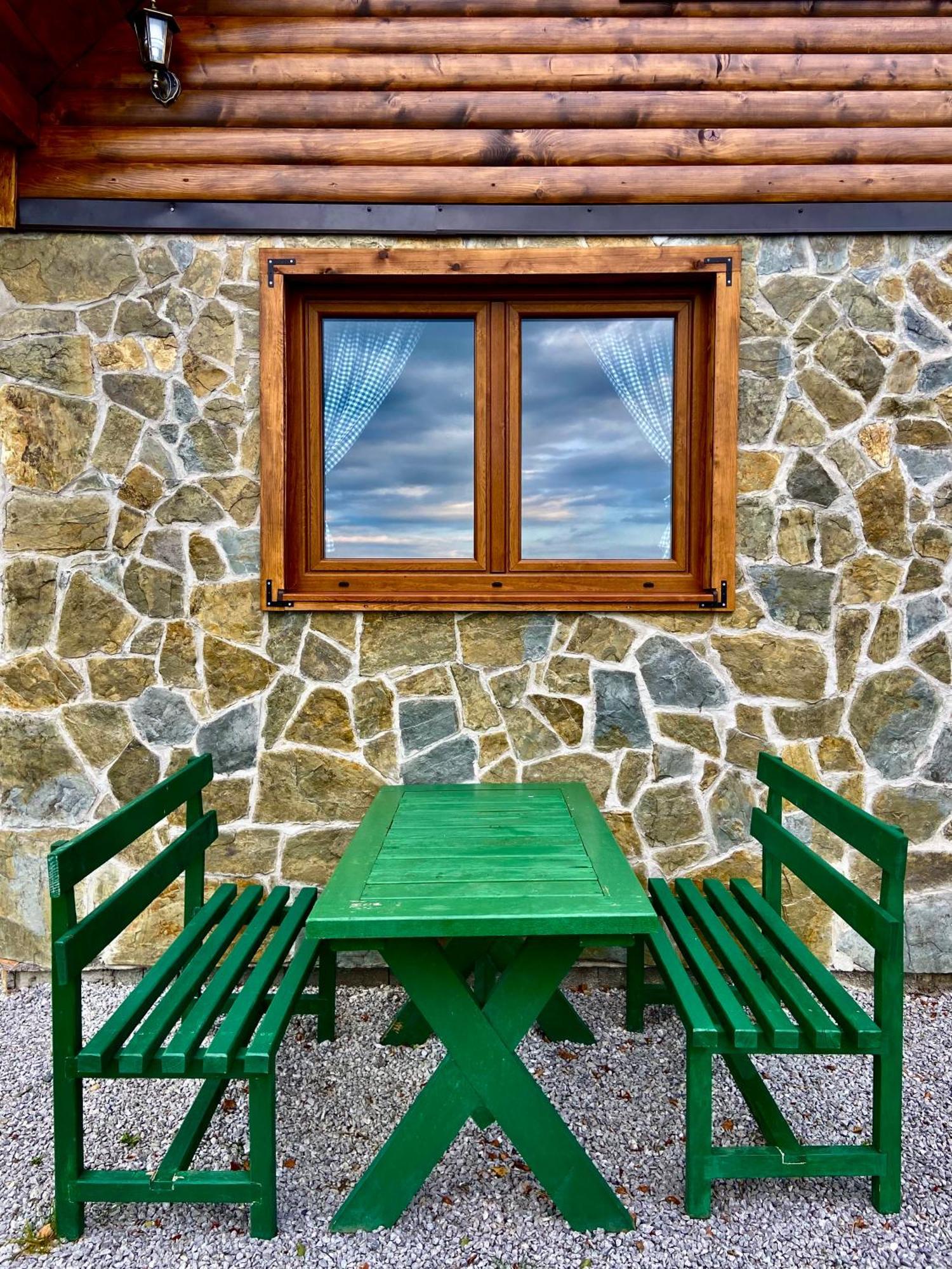 モイコヴァツ Mountain Star Houseヴィラ エクステリア 写真